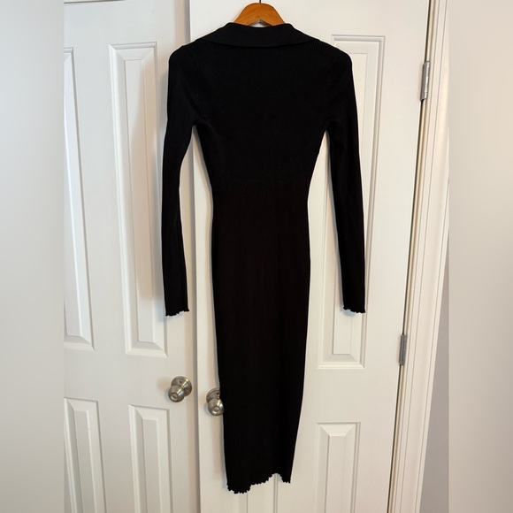 Good American Black Rib Knit Bodycon V-Neck Midi Dress - Picture 3 of 11